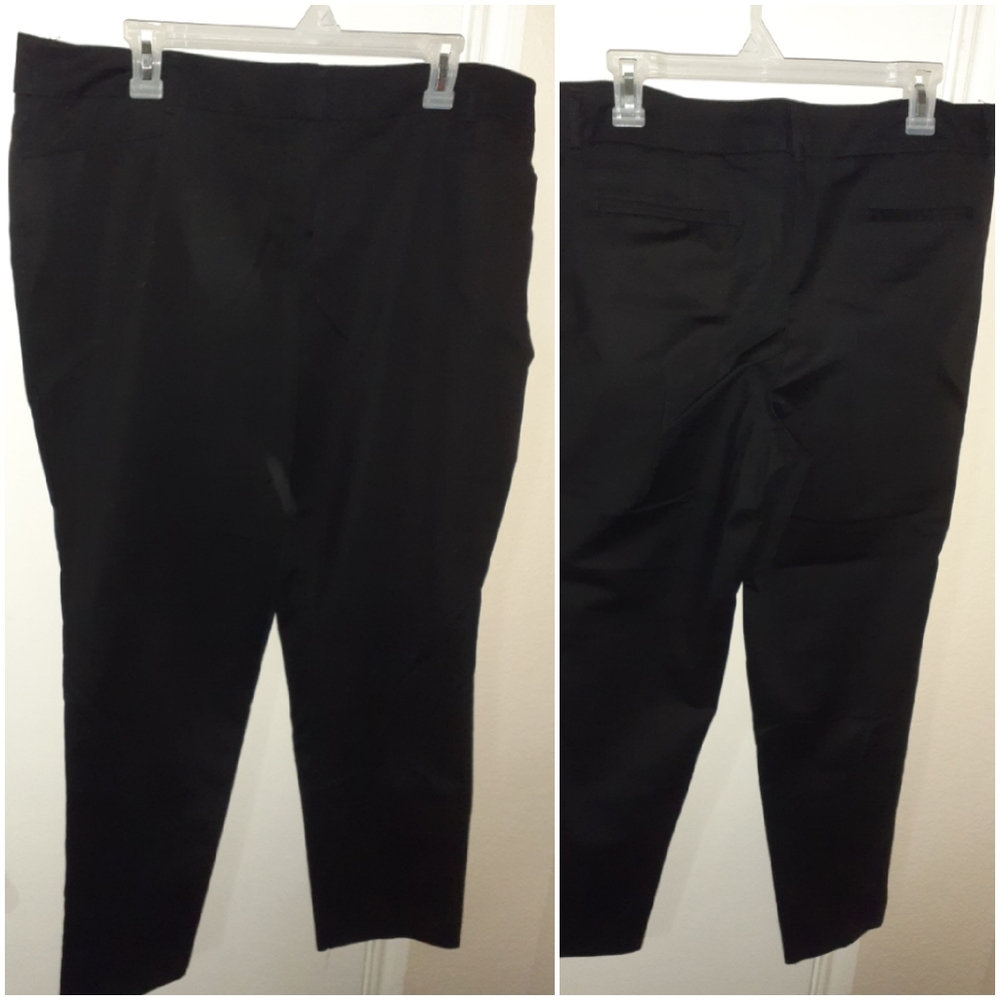 Nice Black Slacks 18 Ave/Reg